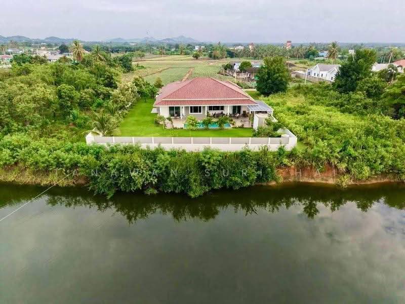 5-BR House, Prachuap Khiri Khan, Hua Hin, Prachuap Khiri Khan, 5 Bedrooms, 322 sqm, Single Detached House For Sale, by Tanawan Surichai, 500632627 - DDproperty.com