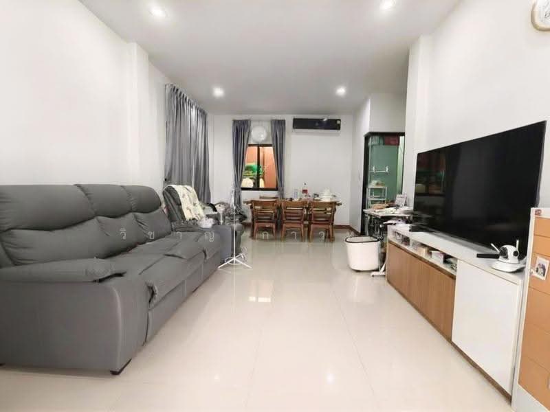 The Ricco Residence Wongwaen-Hathairat, Bangkok, Thai Raman Road, Sam Wa Tawan Tok, Khlong Sam Wa, Bangkok, 4 Bedrooms, 170 sqm, Single Detached House For Sale, by Wicharn Kaonah, 500632707 - DDproperty.com
