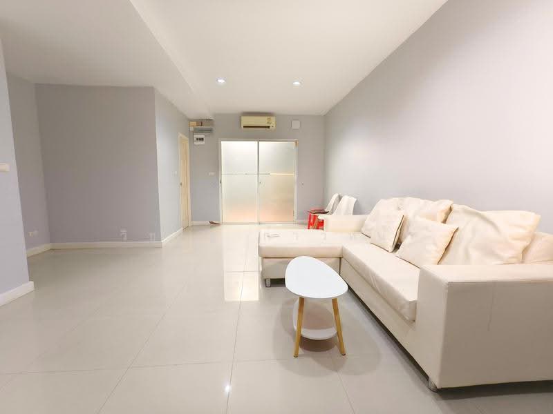 The Metro Rama 9, Bangkok, Soi 3/2, Prawet, Bangkok, 3 Bedrooms, 150 sqm, Townhouse For Sale, by Wicharn Kaonah, 500632724 - DDproperty.com