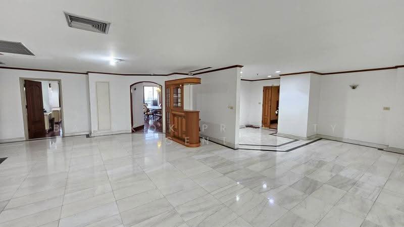 Las Colinas, Bangkok, Sukhumvit 21 Road, Khlongtoei Nua, Watthana, Bangkok, 4 Bedrooms, 240 sqm, Condo For Rent, by BANGKOK PROPERTY AGENTS, 500632734 - DDproperty.com