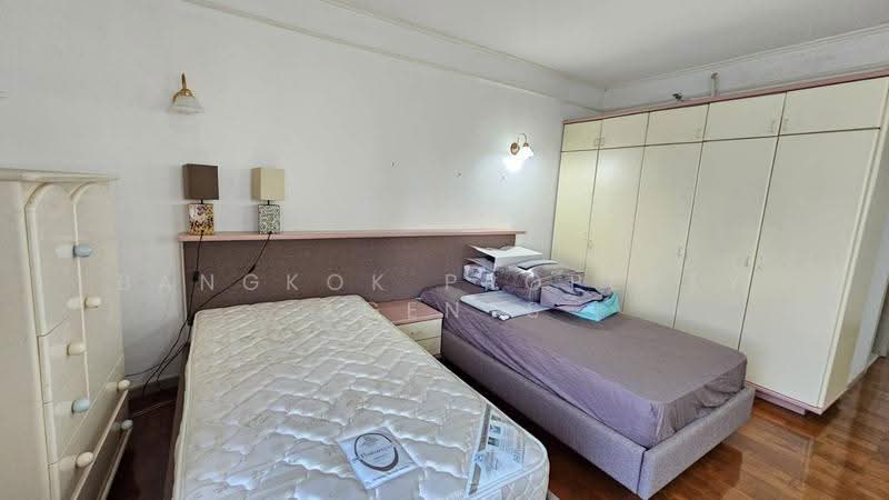 Las Colinas, Bangkok, Sukhumvit 21 Road, Khlongtoei Nua, Watthana, Bangkok, 4 Bedrooms, 240 sqm, Condo For Rent, by BANGKOK PROPERTY AGENTS, 500632734 - DDproperty.com