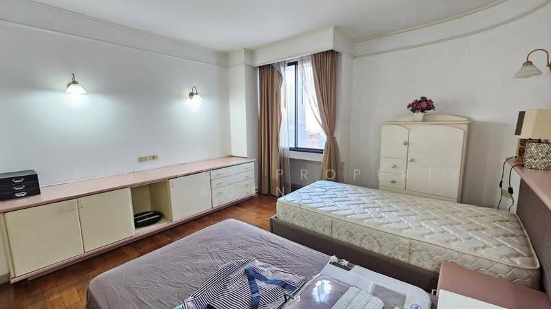 Las Colinas, Bangkok, Sukhumvit 21 Road, Khlongtoei Nua, Watthana, Bangkok, 4 Bedrooms, 240 sqm, Condo For Rent, by BANGKOK PROPERTY AGENTS, 500632734 - DDproperty.com
