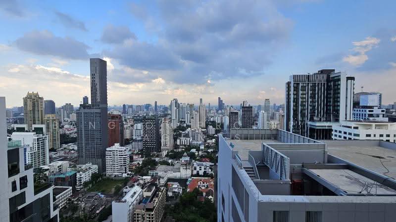 Las Colinas : ลาส โคลินาส, กรุงเทพ, ถนนสุขุมวิท 21, คลองเตยเหนือ, วัฒนา, กรุงเทพ, 240 ตร.ม., คอนโด ให้เช่า, โดย BANGKOK PROPERTY AGENTS, 500632734 - DDproperty.com