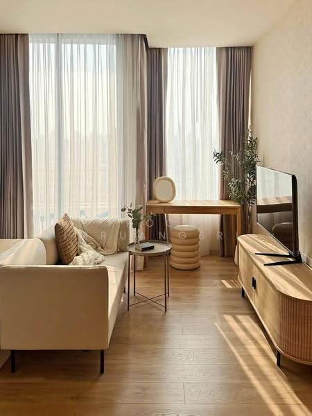 Noble Form Thonglor, Bangkok, Sukhumvit 55, Khlong Tan Nua, Watthana, Bangkok, 1 Bedroom, 32 sqm, Condo For Rent, by Phoom Imruangsri, 500632764 - DDproperty.com