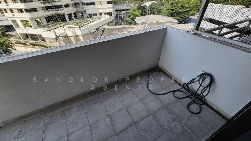 Ruamsuk Condominium : ร่วมสุข คอนโดมิเนียม, กรุงเทพ, 12 ซอยอรรถวี, คลองตัน, คลองเตย, กรุงเทพ, 330 ตร.ม., คอนโด ให้เช่า, โดย BANGKOK PROPERTY AGENTS, 500632792 - DDproperty.com