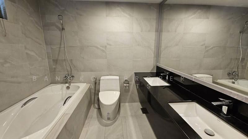 Ruamsuk Condominium, Bangkok, 12 Soi Athakravi, Khong Tan, Khlong Toei, Bangkok, 3 Bedrooms, 330 sqm, Condo For Rent, by BANGKOK PROPERTY AGENTS, 500632792 - DDproperty.com