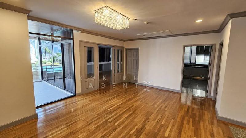 Ruamsuk Condominium, Bangkok, 12 Soi Athakravi, Khong Tan, Khlong Toei, Bangkok, 3 Bedrooms, 330 sqm, Condo For Rent, by BANGKOK PROPERTY AGENTS, 500632792 - DDproperty.com