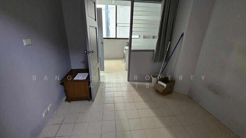 Ruamsuk Condominium, Bangkok, 12 Soi Athakravi, Khong Tan, Khlong Toei, Bangkok, 3 Bedrooms, 330 sqm, Condo For Rent, by BANGKOK PROPERTY AGENTS, 500632792 - DDproperty.com