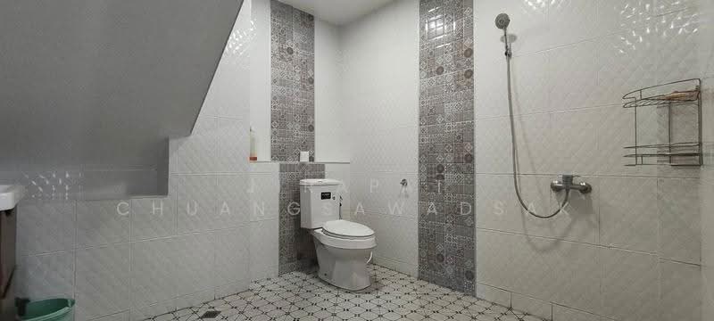 undefined, Chon Buri (Pattaya), Huai Yai, Bang Lamung (Pattaya), Chon Buri (Pattaya), 5 Bedrooms, 386 sqm, Single Detached House For Sale, by Jirapat Chuangsawadsak, 500632859 - DDproperty.com