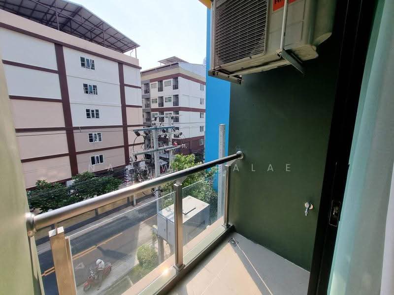 Chateau In Town Pinklao-Siriraj, Bangkok, Bang Yi Khan, Bang Phlat, Bangkok, 1 Bedroom, 29 sqm, Condo For Rent, by Najawa Salae, 500632877 - DDproperty.com