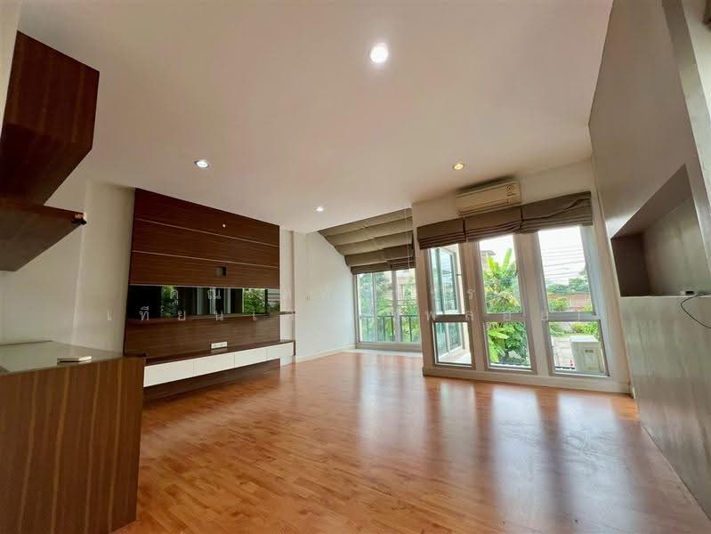 Vista Park Chaengwattana, Nonthaburi, Pak Kret, Nonthaburi, 3 Bedrooms, 160 sqm, Townhouse For Sale, by คุณ คทัยวรรณ เทียนเสม (พลอย), 500632883 - DDproperty.com
