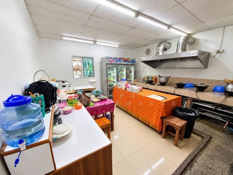 บ้าน 3-ห้องนอน, ชลบุรี, นาเกลือ, บางละมุง, ชลบุรี, 300 ตร.ม., บ้านเดี่ยว ขาย, โดย Jirapat Chuangsawadsak, 500632936 - DDproperty.com