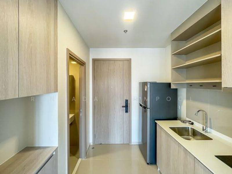 FLO by Sansiri, Bangkok, Somdet Chaopraya Road, Khlong San, Bangkok, 1 Bedroom, 25 sqm, Condo For Rent, by Rinrada Permpool, 500632969 - DDproperty.com