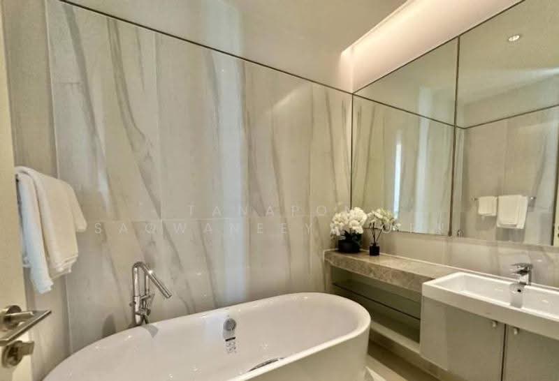Kraam Sukhumvit 26, Bangkok, 55 Soi Sukhumvit 26 Sukhumvit Road, Khong Tan, Khlong Toei, Bangkok, 1 Bedroom, 61 sqm, Condo For Rent, by Tanapon Saowaneeyakorn, 500632979 - DDproperty.com