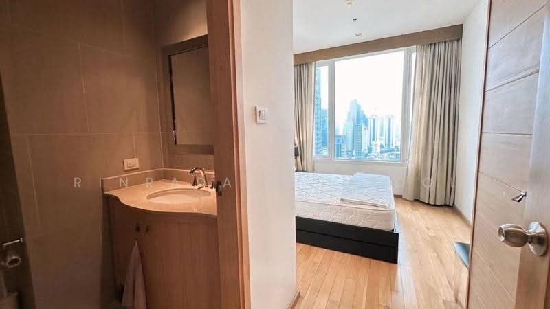 The Empire Place, Bangkok, 88 Narathiwatratchanakharin Road, Thung Maha Mek, Sathon, Bangkok, 3 Bedrooms, 160 sqm, Condo For Rent, by Rinrada Permpool, 500633013 - DDproperty.com