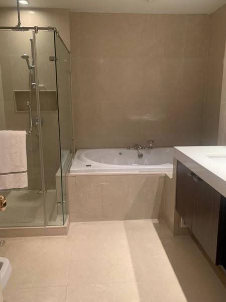 Athenee Residence, Bangkok, 65 Witthayu Road, Lumphini, Pathum Wan, Bangkok, 3 Bedrooms, 215 sqm, Condo For Rent, by Najawa Salae, 500633015 - DDproperty.com