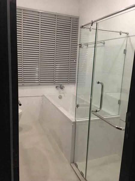 Thru Thonglor, Bangkok, Petchaburi Road, Bang Kapi, Huai Khwang, Bangkok, 2 Bedrooms, 67 sqm, Condo For Sale, by Tanapon Saowaneeyakorn, 500633038 - DDproperty.com