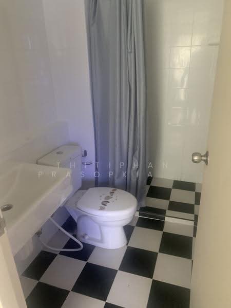 Dcondo Sathupradit 49, Bangkok, Soi Sathupradit 49 Sathupradit Road, Bang Pong Pang, Yan Nawa, Bangkok, Studio, 30 sqm, Condo For Rent, by Thitiphan Prasopkiatpoca, 500633104 - DDproperty.com