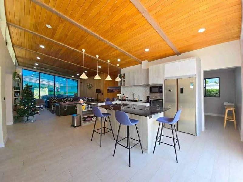 3-BR House, Prachuap Khiri Khan, Nong Kae, Hua Hin, Prachuap Khiri Khan, 3 Bedrooms, 204 sqm, Single Detached House For Rent, by Jirapat Chuangsawadsak, 500633120 - DDproperty.com