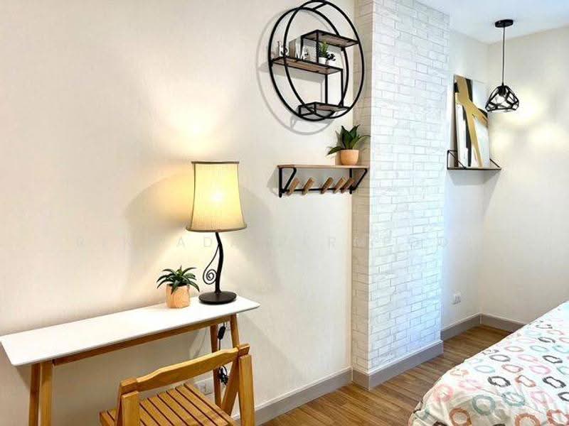 The Clover Thonglor Residence, Bangkok, Soi Sukhumvit 55, Khlong Tan Nua, Watthana, Bangkok, 1 Bedroom, 37 sqm, Condo For Rent, by Rinrada Permpool, 500633126 - DDproperty.com