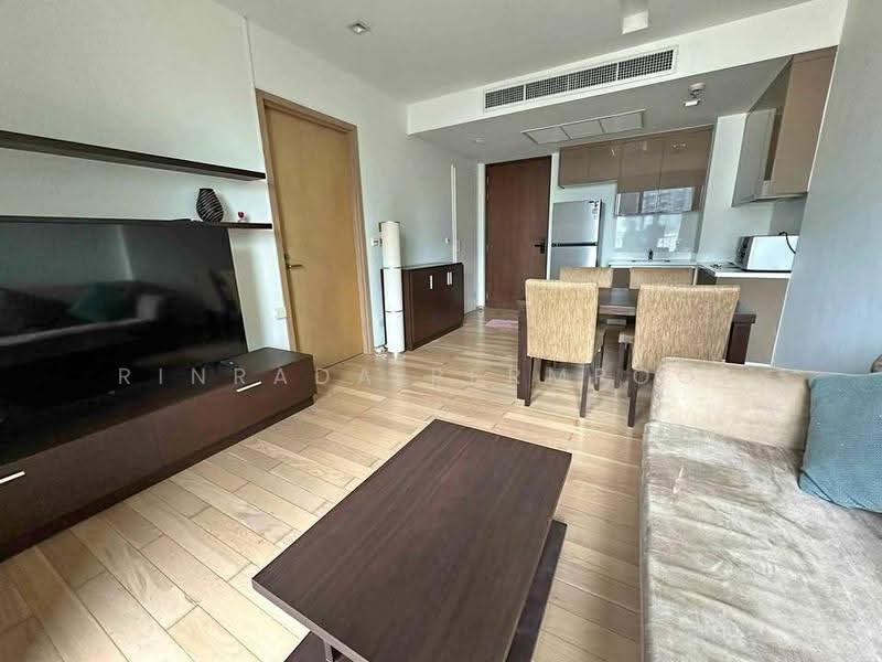 Siri At Sukhumvit, Bangkok, 902 Sukhumvit Road, Phra Kanong, Khlong Toei, Bangkok, 1 Bedroom, 52 sqm, Condo For Rent, by Rinrada Permpool, 500633195 - DDproperty.com