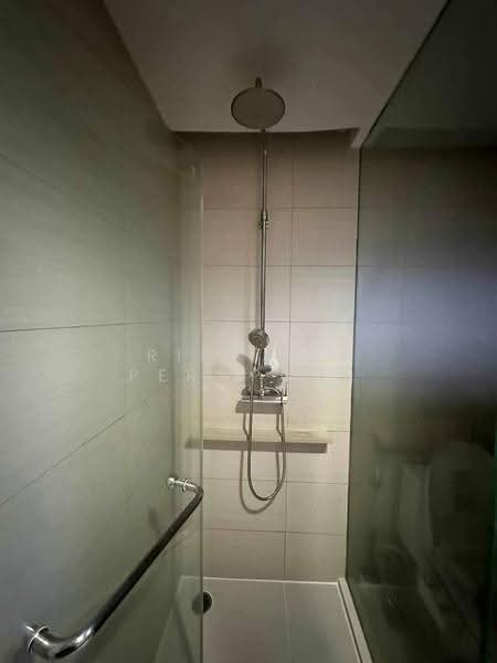 Siri At Sukhumvit, Bangkok, 902 Sukhumvit Road, Phra Kanong, Khlong Toei, Bangkok, 1 Bedroom, 52 sqm, Condo For Rent, by Rinrada Permpool, 500633195 - DDproperty.com