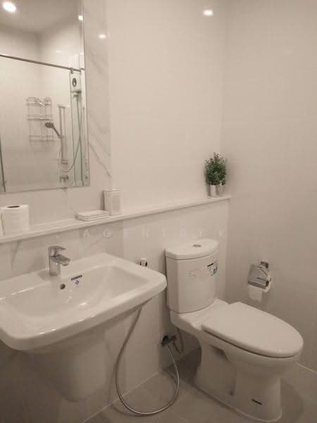 The Niche Pride Thonglor-Phetchaburi, Bangkok, New Petchaburi Road, Bang Kapi, Huai Khwang, Bangkok, 2 Bedrooms, 59 sqm, Condo For Rent, by Agentbkk, 500633220 - DDproperty.com