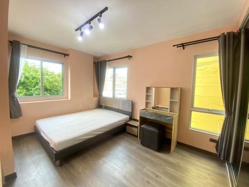 My Condo Sukhumvit 81, Bangkok, Soi Sukhumvit 81 Sukhumvit Road, Bang Chak, Phra Khanong, Bangkok, 2 Bedrooms, 55 sqm, Condo For Rent, by Agentbkk, 500633234 - DDproperty.com