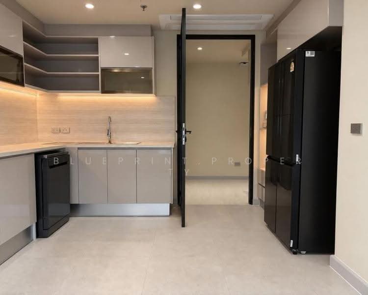 GM Serviced Apartment, Bangkok, 47 Soi Sukhumvit 20, Khlong Toei, Bangkok, 3 Bedrooms, 310 sqm, Condo For Rent, by Blueprint.Property, 500633237 - DDproperty.com