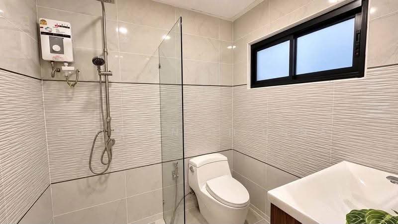 undefined, Chon Buri (Pattaya), Nong Pru, Bang Lamung (Pattaya), Chon Buri (Pattaya), 3 Bedrooms, 200 sqm, Single Detached House For Sale, by Boonyanuch Unna, 500633371 - DDproperty.com