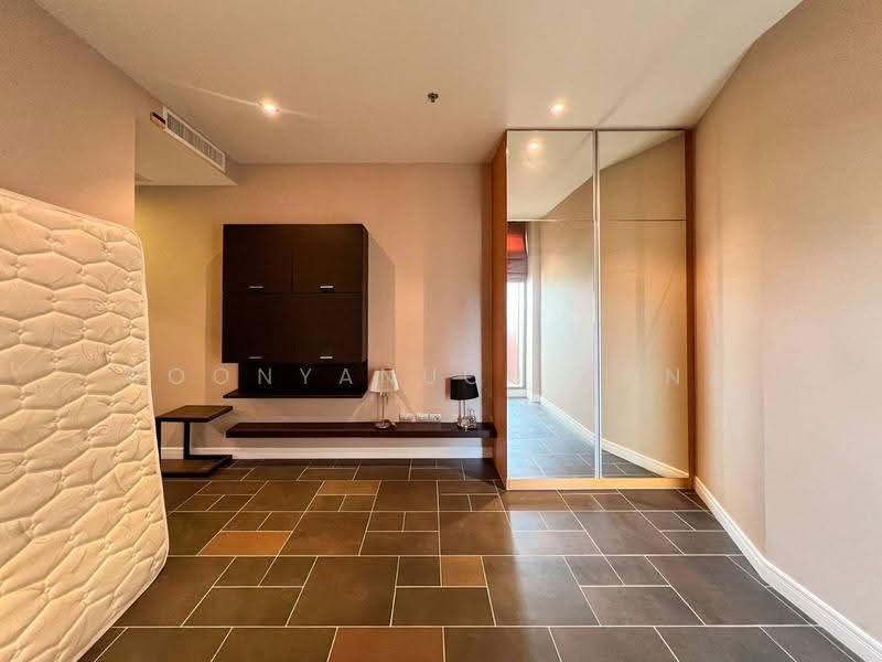 Ananya Beachfront Condominium, Chon Buri (Pattaya), 688 Soi Naklua, 16 Pattaya-Naklua, Na Kloe, Bang Lamung (Pattaya), Chon Buri (Pattaya), 2 Bedrooms, 151 sqm, Condo For Sale, by Boonyanuch Unna, 500633379 - DDproperty.com