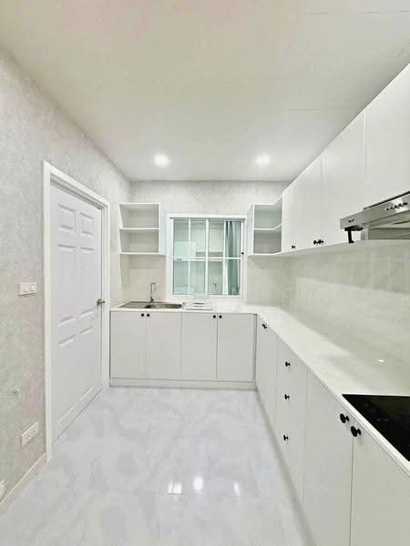 4-BR House, Chon Buri (Pattaya), Nong Pru, Bang Lamung (Pattaya), Chon Buri (Pattaya), 4 Bedrooms, 240 sqm, Single Detached House For Sale, by Boonyanuch Unna, 500633386 - DDproperty.com