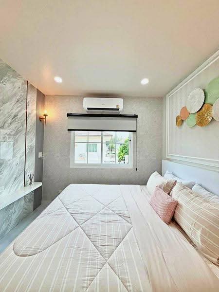 บ้าน 4-ห้องนอน, ชลบุรี, หนองปรือ, บางละมุง, ชลบุรี, 240 ตร.ม., บ้านเดี่ยว ขาย, โดย Boonyanuch Unna, 500633386 - DDproperty.com