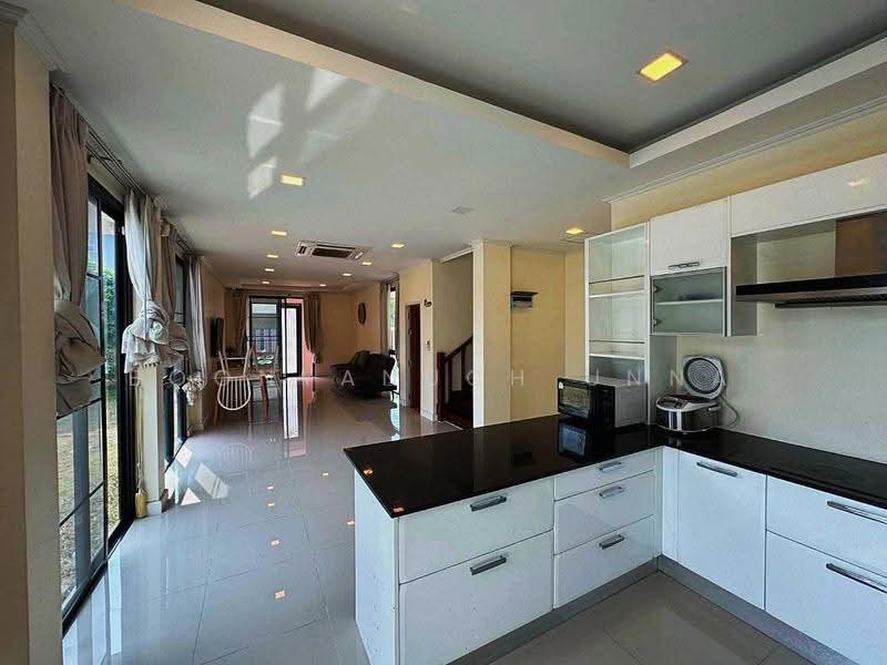บ้าน 4-ห้องนอน, ชลบุรี, นาเกลือ, บางละมุง, ชลบุรี, 200 ตร.ม., บ้านเดี่ยว ขาย, โดย Boonyanuch Unna, 500633388 - DDproperty.com