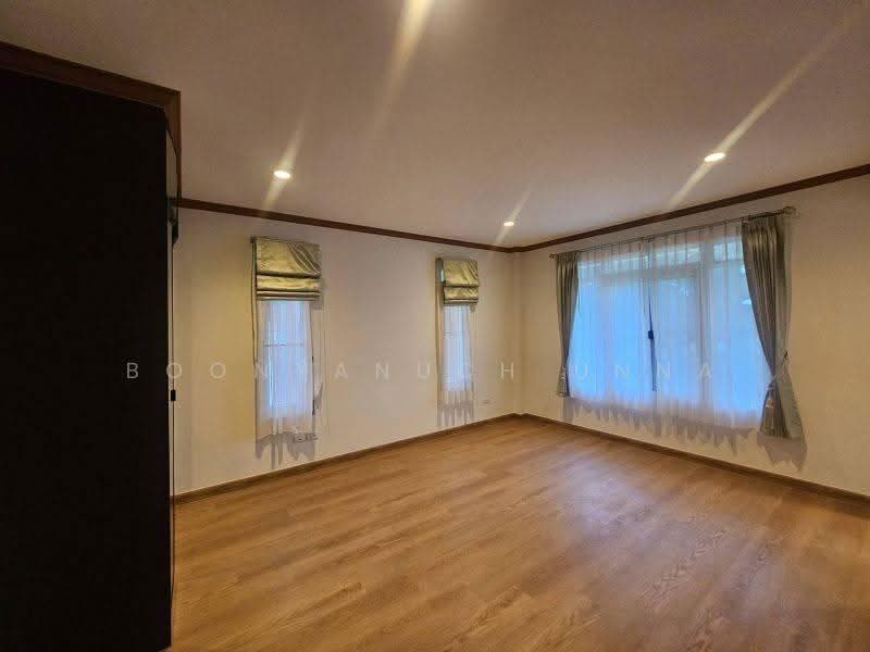 The Boulevard Sriracha, Chon Buri (Pattaya), Sriracha-Nongyaibu Road, Surasak, Si Racha, Chon Buri (Pattaya), 5 Bedrooms, 400 sqm, Single Detached House For Sale, by Boonyanuch Unna, 500633397 - DDproperty.com