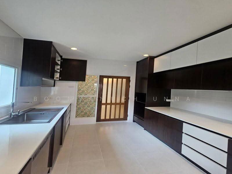 The Boulevard Sriracha, Chon Buri (Pattaya), Sriracha-Nongyaibu Road, Surasak, Si Racha, Chon Buri (Pattaya), 5 Bedrooms, 400 sqm, Single Detached House For Sale, by Boonyanuch Unna, 500633397 - DDproperty.com