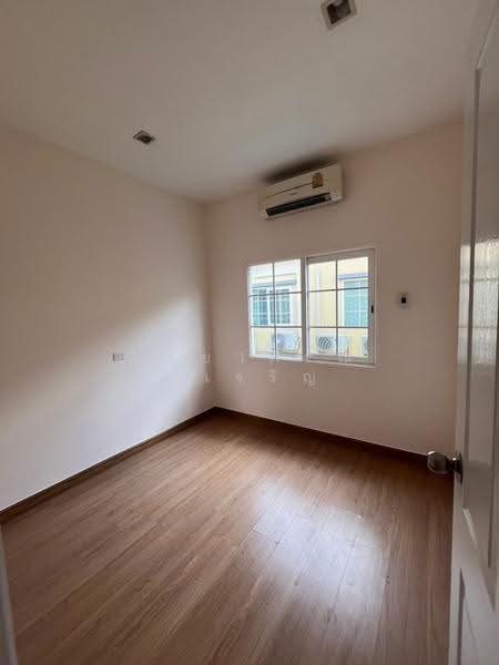 Golden Town 2 Onnut-Pattanakarn, Bangkok, 189 Soi On Nut 65 Yaek 14, Prawet, Bangkok, 4 Bedrooms, 135 sqm, Townhouse For Rent, by ปรียาภรณ์ ภู่เจริญ, 500633438 - DDproperty.com