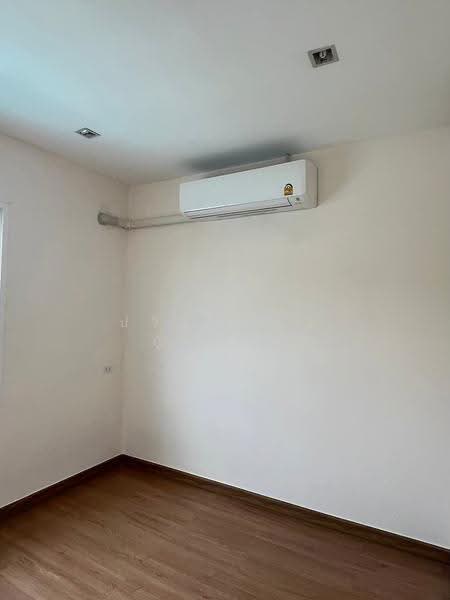 Golden Town 2 Onnut-Pattanakarn, Bangkok, 189 Soi On Nut 65 Yaek 14, Prawet, Bangkok, 4 Bedrooms, 135 sqm, Townhouse For Rent, by ปรียาภรณ์ ภู่เจริญ, 500633438 - DDproperty.com