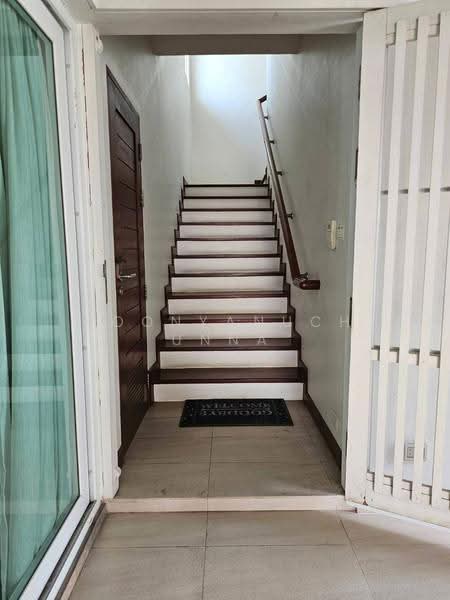 Seabreeze Villa Pattaya : ซีบรีส วิลล่า พัทยา , ชลบุรี, Sukhumvit Road, บางละมุง, ชลบุรี, 250 ตร.ม., วิลล่า ขาย, โดย Boonyanuch Unna, 500633465 - DDproperty.com