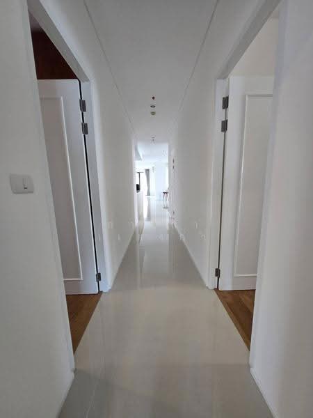 Villa Asoke, Bangkok, 1588 New Petchburi Road, Makkasan, Ratchathewi, Bangkok, 4 Bedrooms, 312 sqm, Condo For Rent, by Sarika Saengkam, 500633484 - DDproperty.com