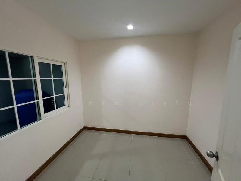 Golden Town 2 Onnut-Ladkrabang, Bangkok, Soi Prachathorn, Lat Krabang, Bangkok, 4 Bedrooms, 135 sqm, Townhouse For Sale, by ปรียาภรณ์ ภู่เจริญ, 500633492 - DDproperty.com