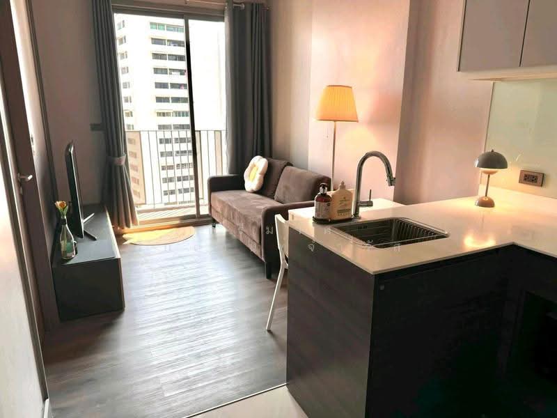 CEIL by Sansiri, Bangkok, 11 Soi Ekamai 12, Sukhumvit 63 Road, Khlong Tan Nua, Watthana, Bangkok, 1 Bedroom, 35 sqm, Condo For Rent, by คีรีมาศ โกเมนท์จํารัส, 500633523 - DDproperty.com
