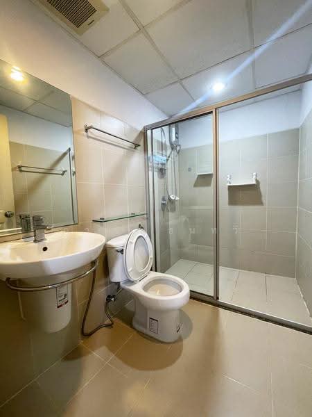 Supalai Park Khaerai-Ngamwongwan, Nonthaburi, Rattanathibet Road, Bang Kra So, Muang Nonthaburi, Nonthaburi, 2 Bedrooms, 57 sqm, Condo For Rent, by ภาคิน ธนทวี, 500633536 - Bathroom - DDproperty.com