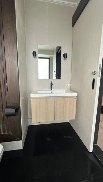 Elephant Tower, Bangkok, 3300 Phahonyothin Road, Chatuchak, Bangkok, 2 Bedrooms, 89 sqm, Condo For Sale, by Sutapat Pariwong, 500633541 - DDproperty.com