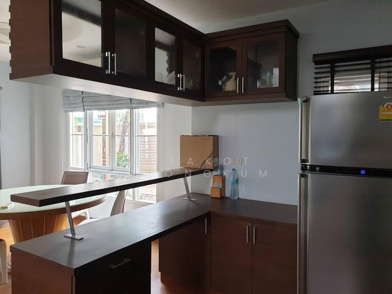 บ้านนราวัลย์ พัฒนาการ 44, Bangkok, Suan Luang, Bangkok, 3 Bedrooms, 250 sqm, Single Detached House For Rent, by Korakot Lotongkum, 500633553 - DDproperty.com