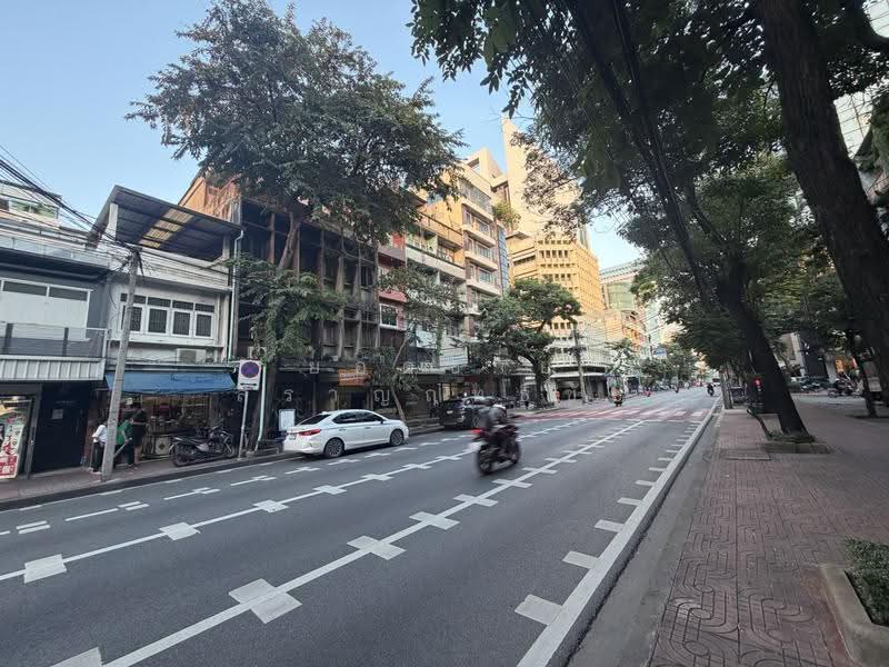 ขายตึกแถว 12 ตร.ว. ริมถนนบำรุงเมือง ตกแต่งสวย 12 ล้านบาท, กรุงเทพ, บำรุงเมือง, คลองมหานาค, ป้อมปราบศัตรูพ่าย, กรุงเทพ, 200 ตร.ม., ตึกแถว-อาคารพาณิชย์ ขาย, โดย ยอดชาย สราญฤทธิชัย, 500633564 - DDproperty.com