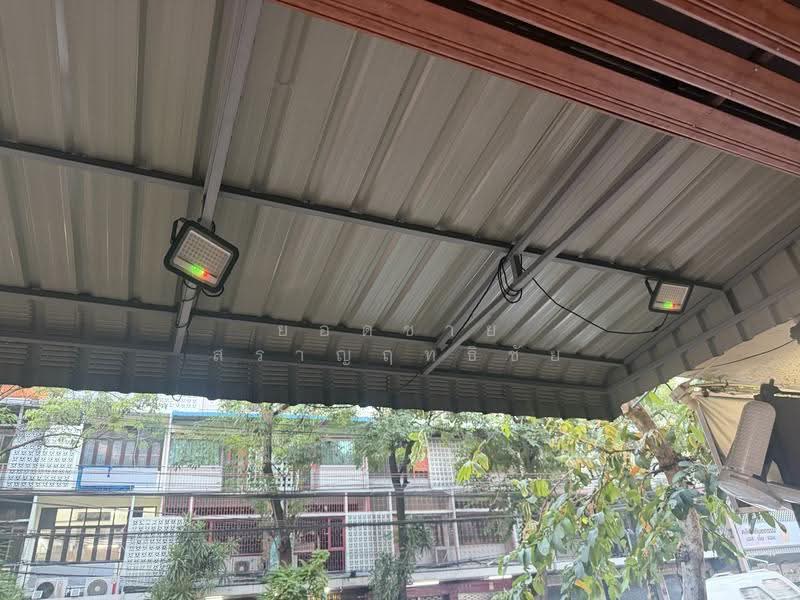 ขายตึกแถว 12 ตร.ว. ริมถนนบำรุงเมือง ตกแต่งสวย 12 ล้านบาท, Bangkok, บำรุงเมือง, Khlong Maha Nak, Pom Prap Sattru Phai, Bangkok, , 200 sqm, Shophouse For Sale, by ยอดชาย สราญฤทธิชัย, 500633564 - DDproperty.com