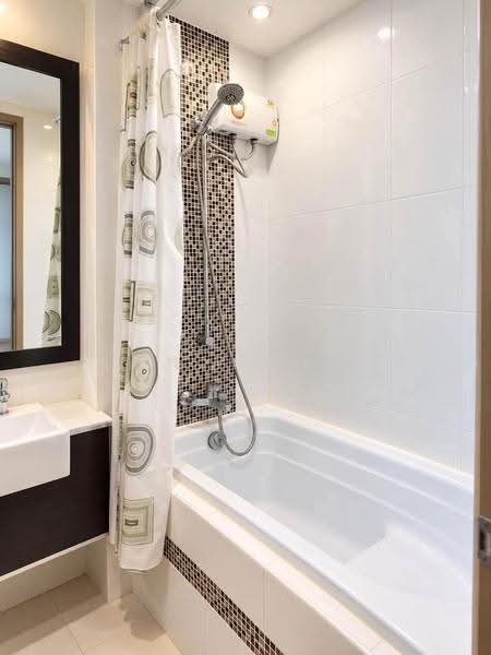 Ladda Condo View, Chon Buri (Pattaya), Cherm Chom Phon Road, Si Racha, Chon Buri (Pattaya), 1 Bedroom, 34 sqm, Condo For Rent, by Dusit Saengfa, 500633595 - DDproperty.com