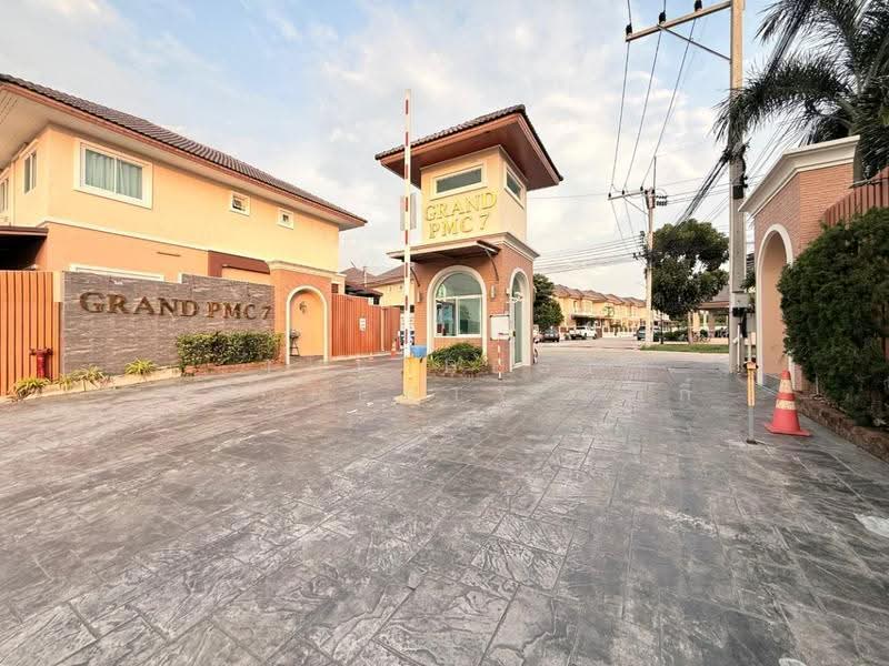 แกรนด์ พีเอ็มซีโฮมส์7 ชลบุรี, Chon Buri (Pattaya), Nong Pru, Bang Lamung (Pattaya), Chon Buri (Pattaya), 3 Bedrooms, 150 sqm, Single Detached House For Sale, by The Best Property ตั๊กกี้, 500633636 - DDproperty.com
