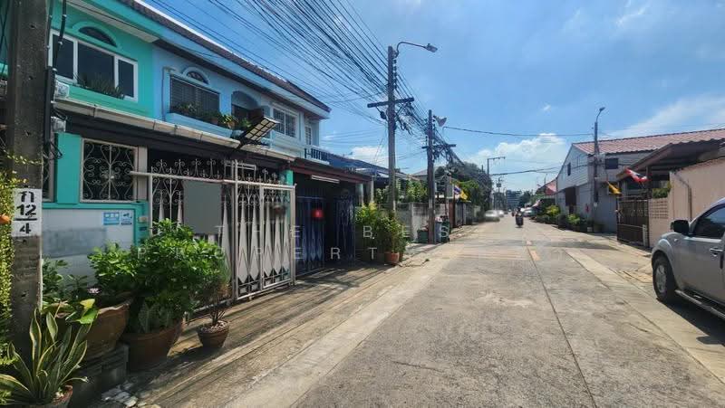 ฮอลลีวู้ด อ่อนนุช 17 (Hollywood Village On Nut 17), Bangkok, Suan Luang, Bangkok, 4 Bedrooms, 100 sqm, Townhouse For Sale, by The Best Property แต้ว, 500633645 - DDproperty.com